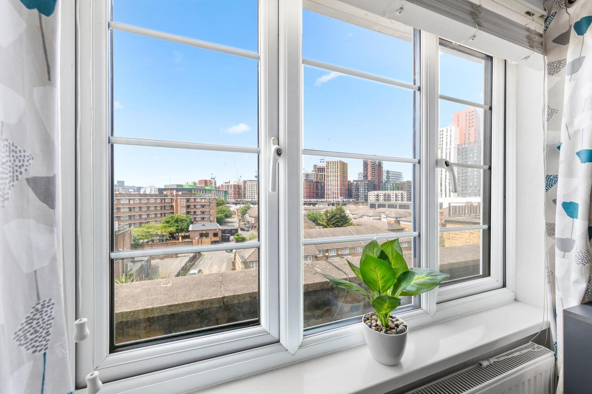 Central London Two Bedroom Serviced Apartment - Nine Elms Luxury Stay - Vauxhall & Westminster ภายนอก รูปภาพ