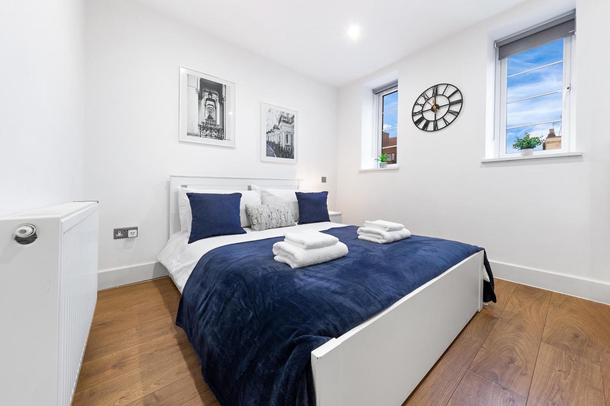 Central London Two Bedroom Serviced Apartment - Nine Elms Luxury Stay - Vauxhall & Westminster ภายนอก รูปภาพ