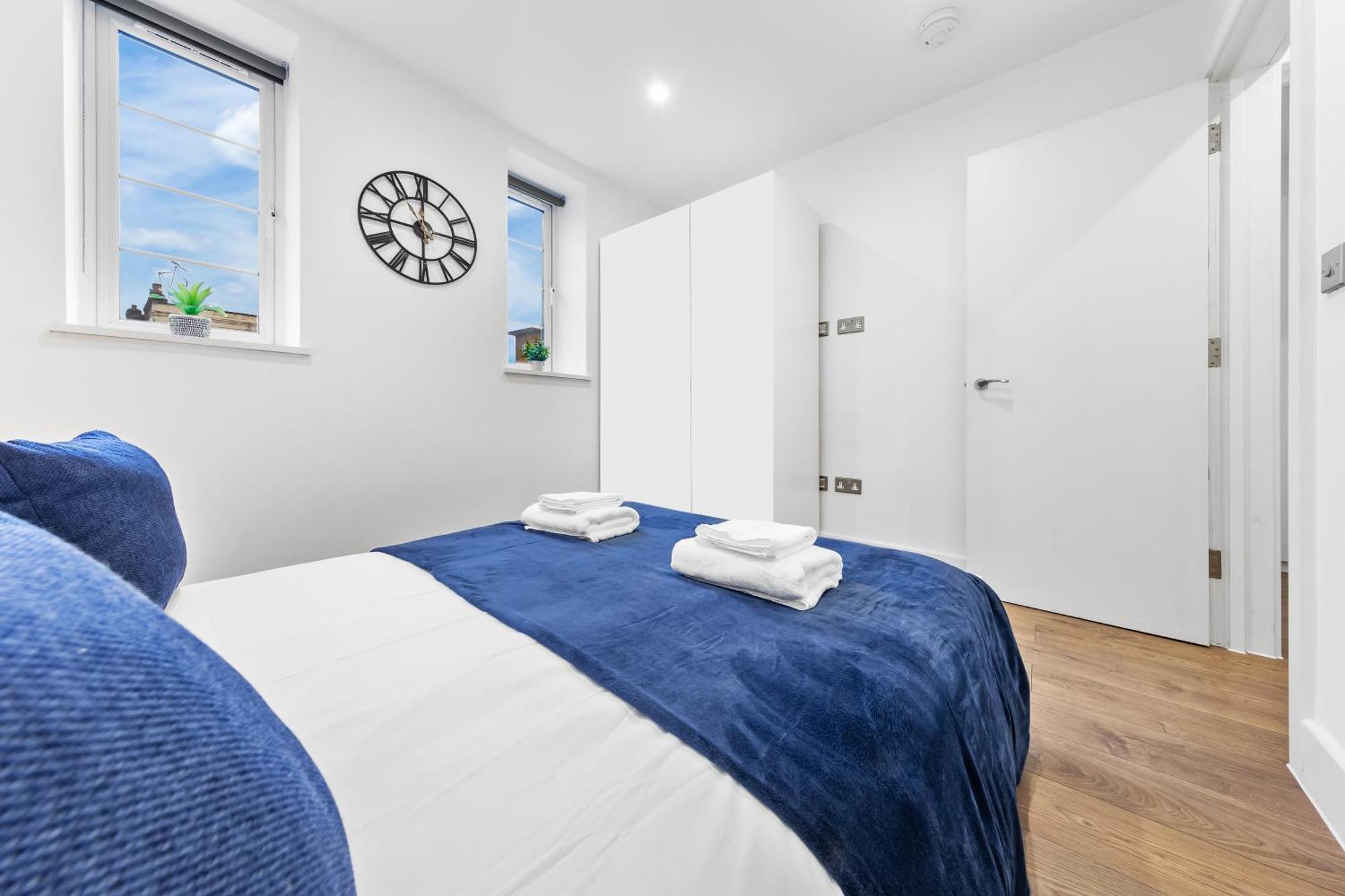 Central London Two Bedroom Serviced Apartment - Nine Elms Luxury Stay - Vauxhall & Westminster ภายนอก รูปภาพ