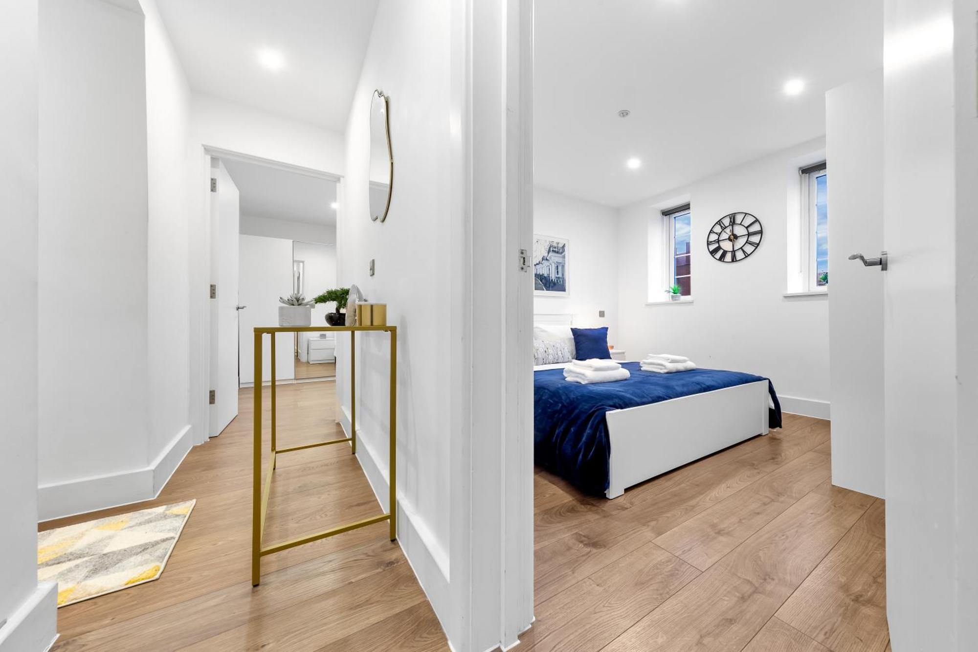 Central London Two Bedroom Serviced Apartment - Nine Elms Luxury Stay - Vauxhall & Westminster ภายนอก รูปภาพ